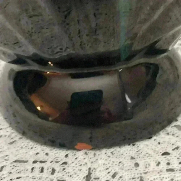 Vintage Blue Mountain Pottery BMP Large Open Leaf  Style Vase, Green Glaze - Picture 13 of 16